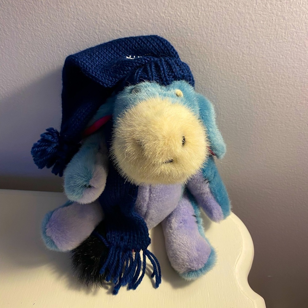Boyds Bears - Winter Eeyore